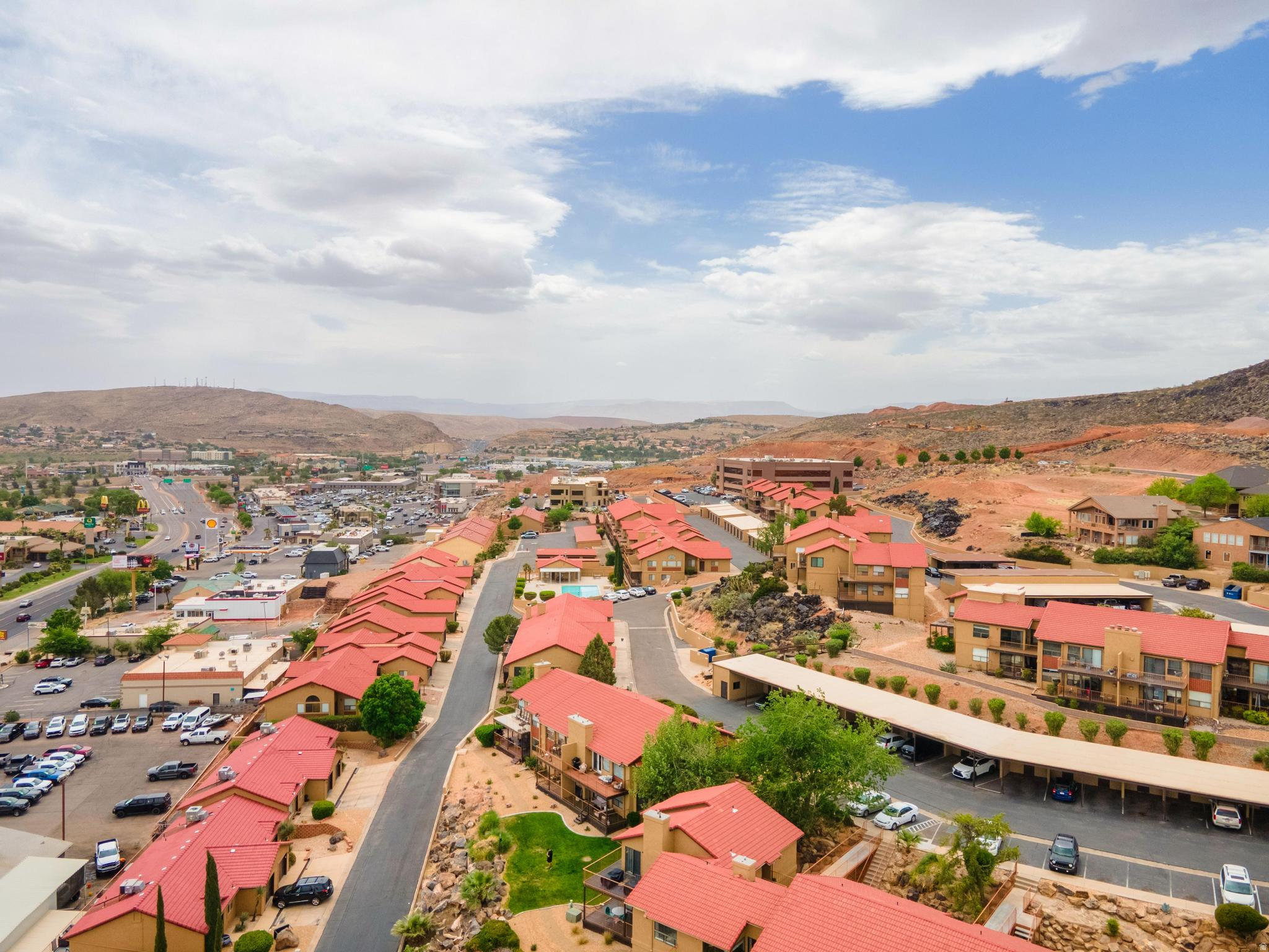 GARDENS SOUTH CONDOS - Residential