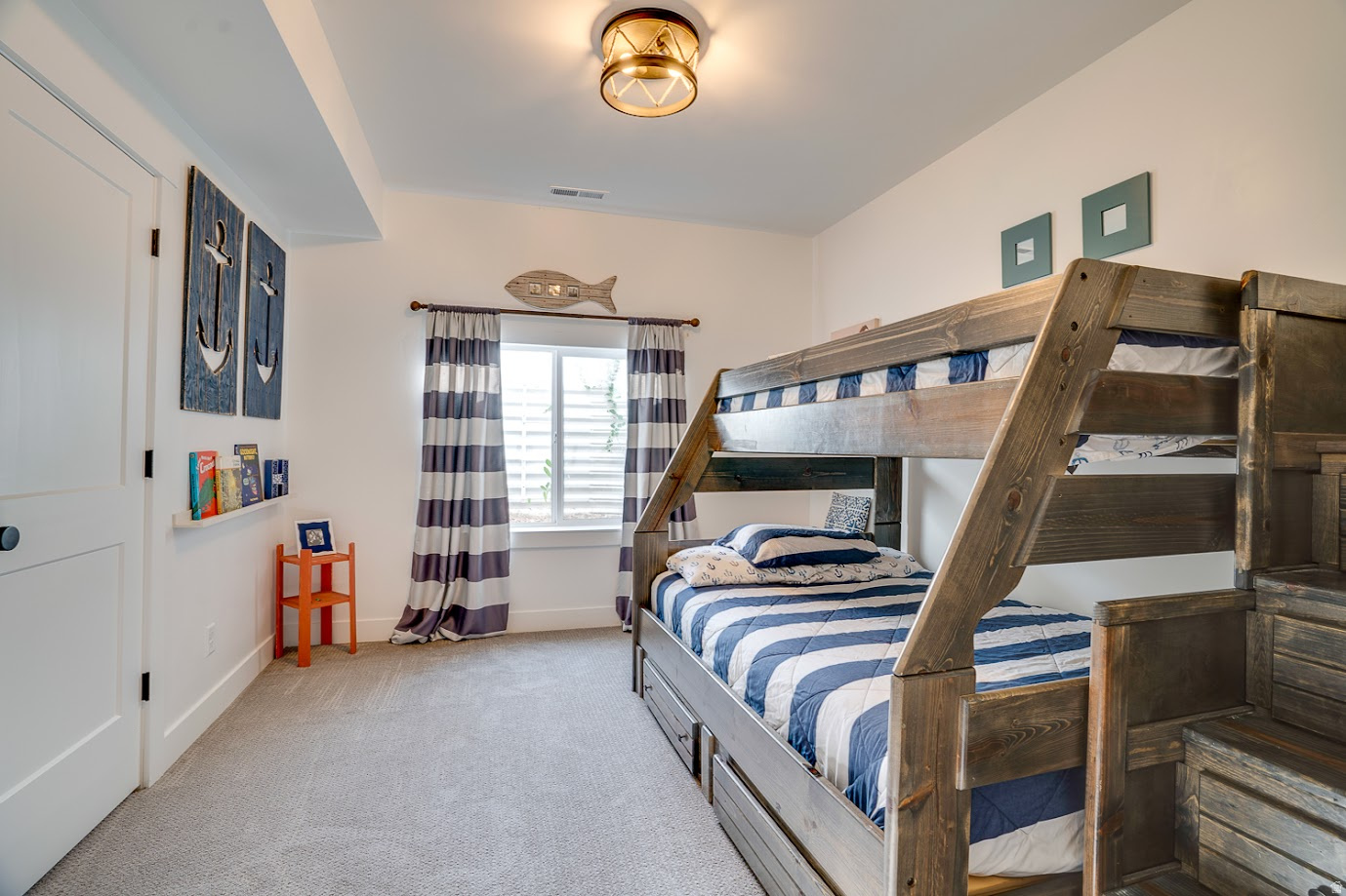 SUMMIT MEADOWS SUBDI - Residential