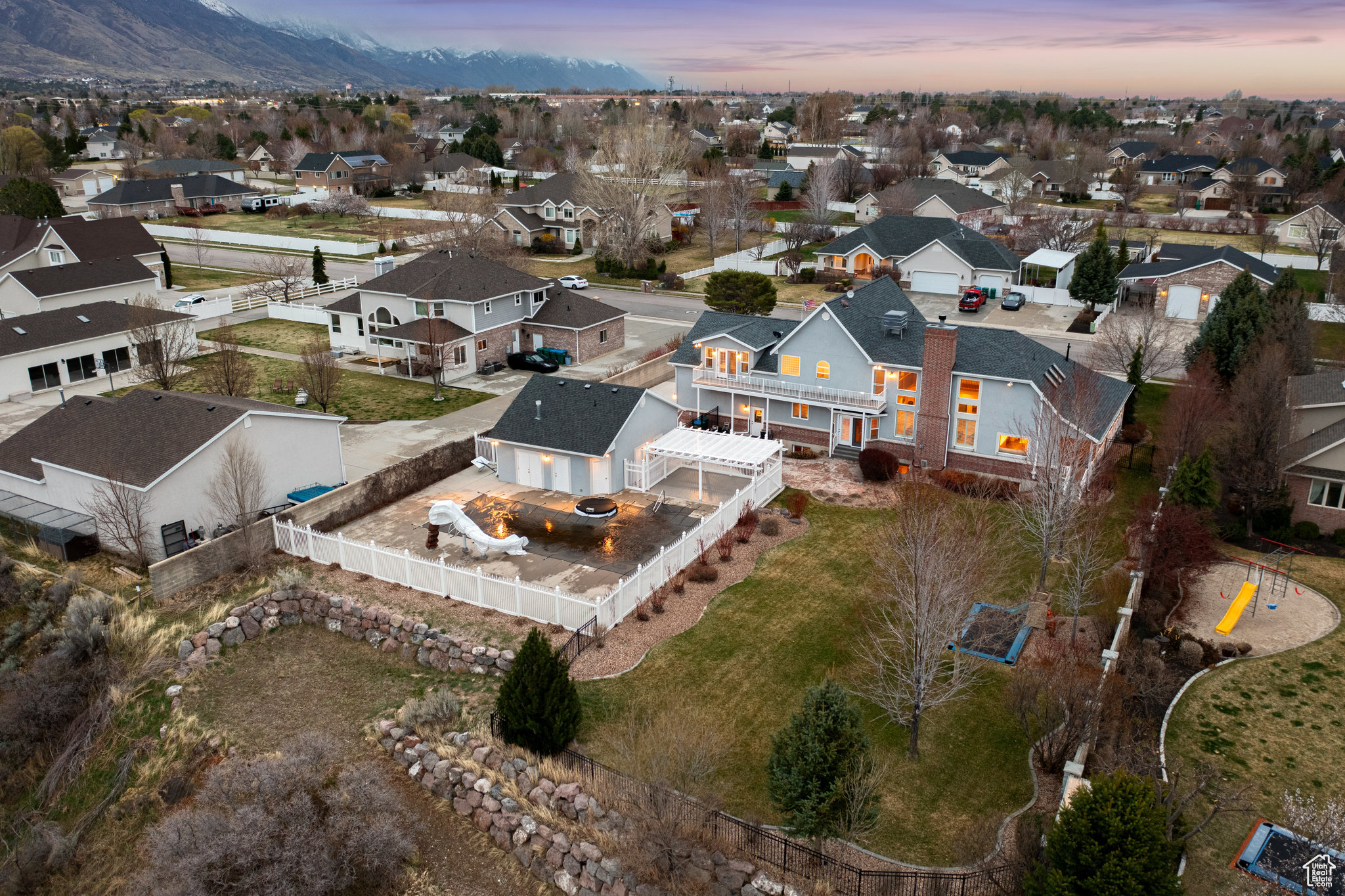 WOLFCREST HOLLOW - Residential