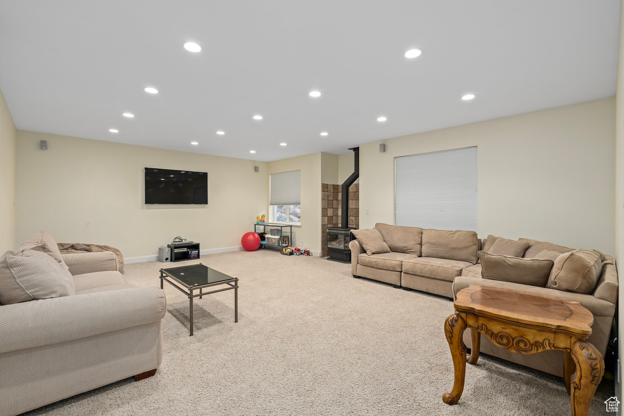 WOLFCREST HOLLOW - Residential