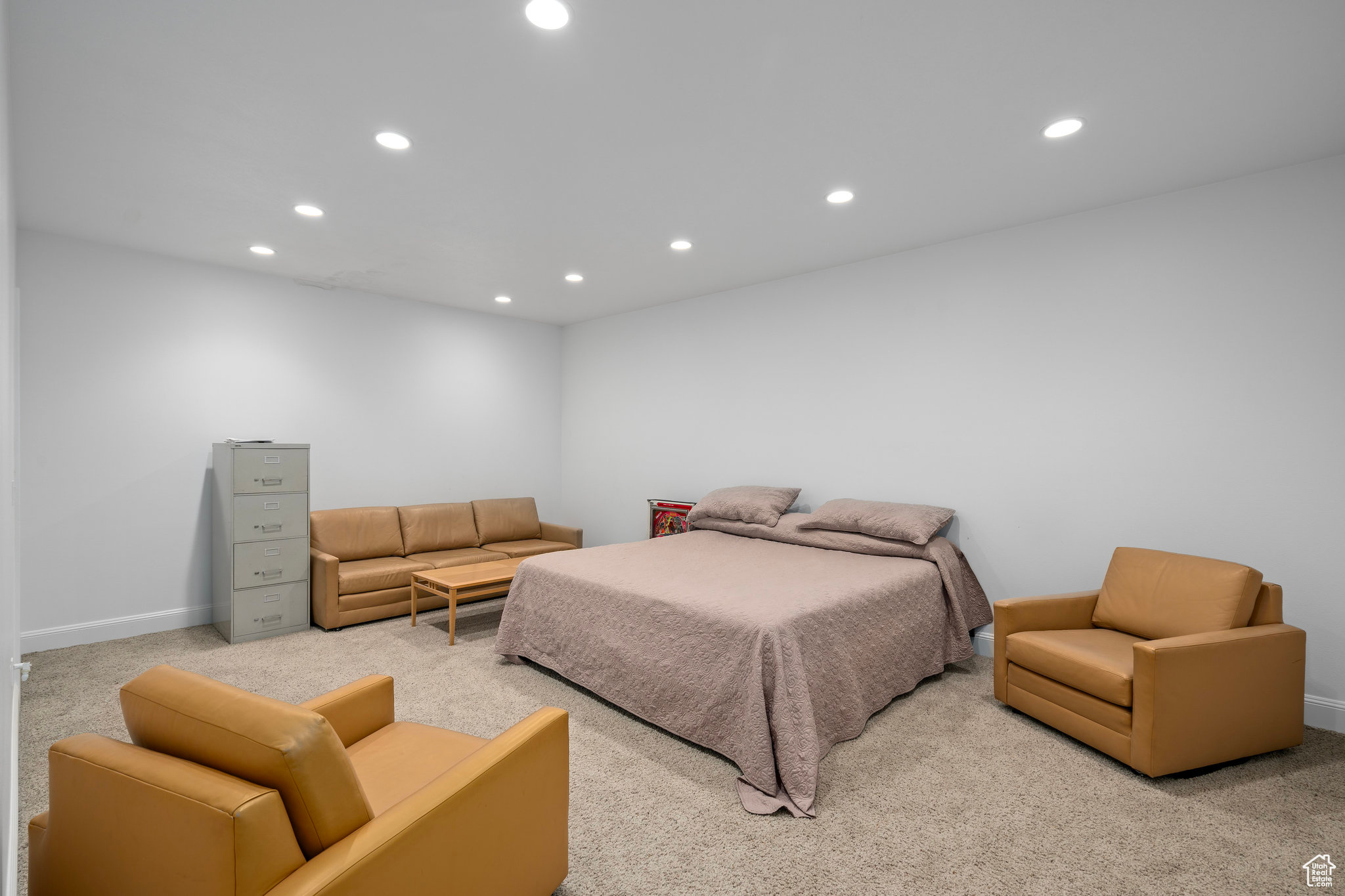 WOLFCREST HOLLOW - Residential