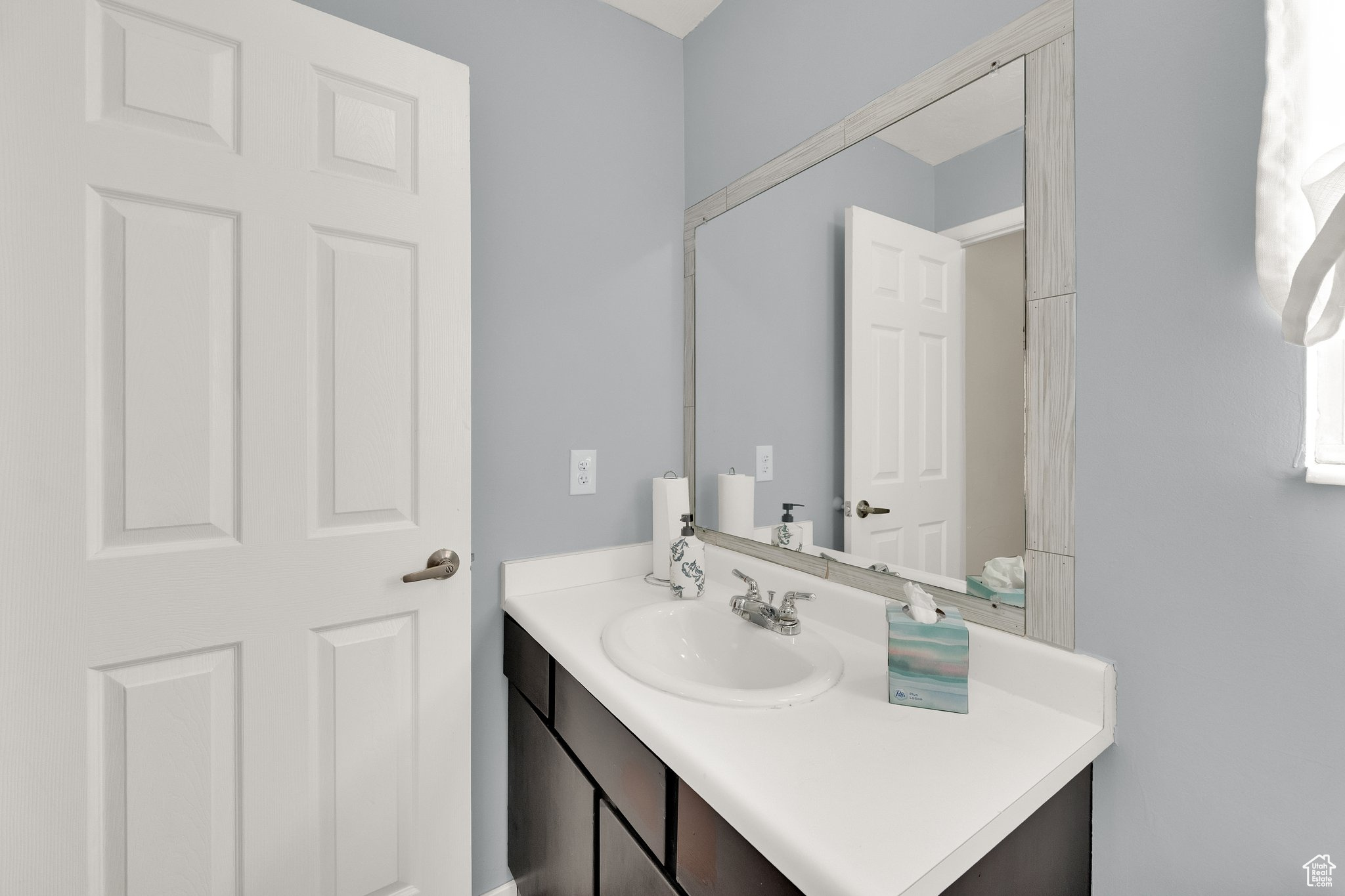 2776 S Centerbrook Dr, West Valley City, Utah image 10