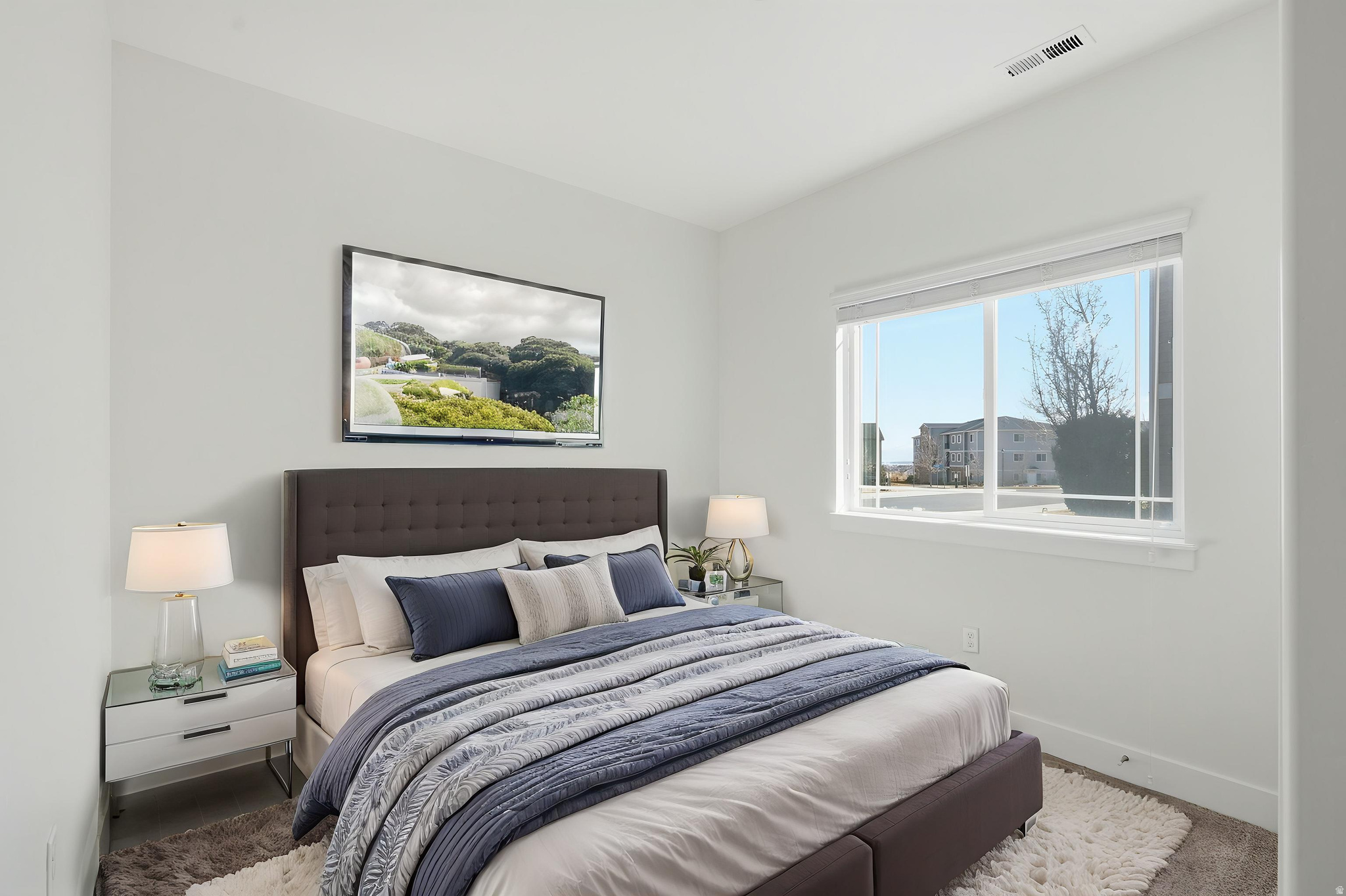 HILLCREST CONDO - Residential