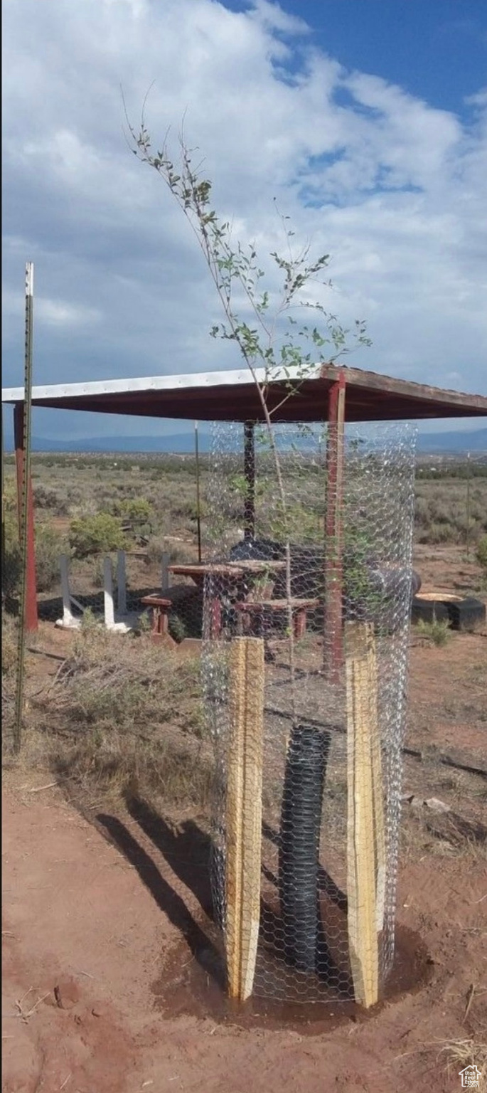 SUNDANCE WEST - Land