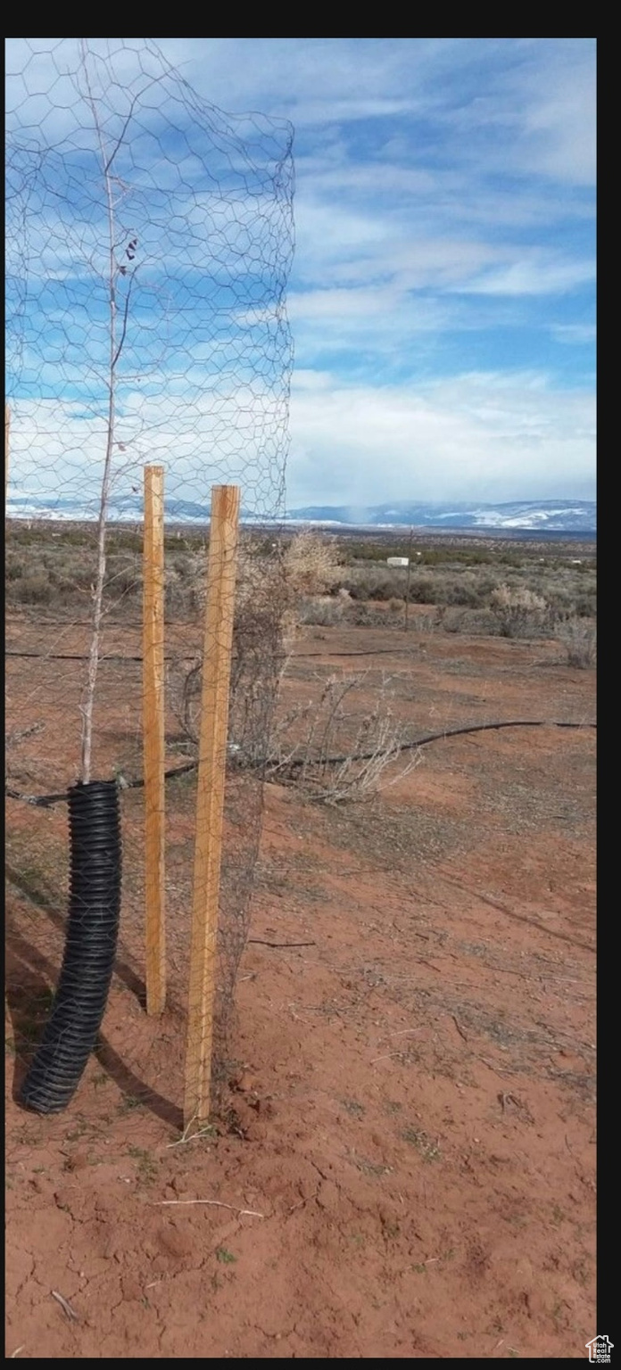 SUNDANCE WEST - Land