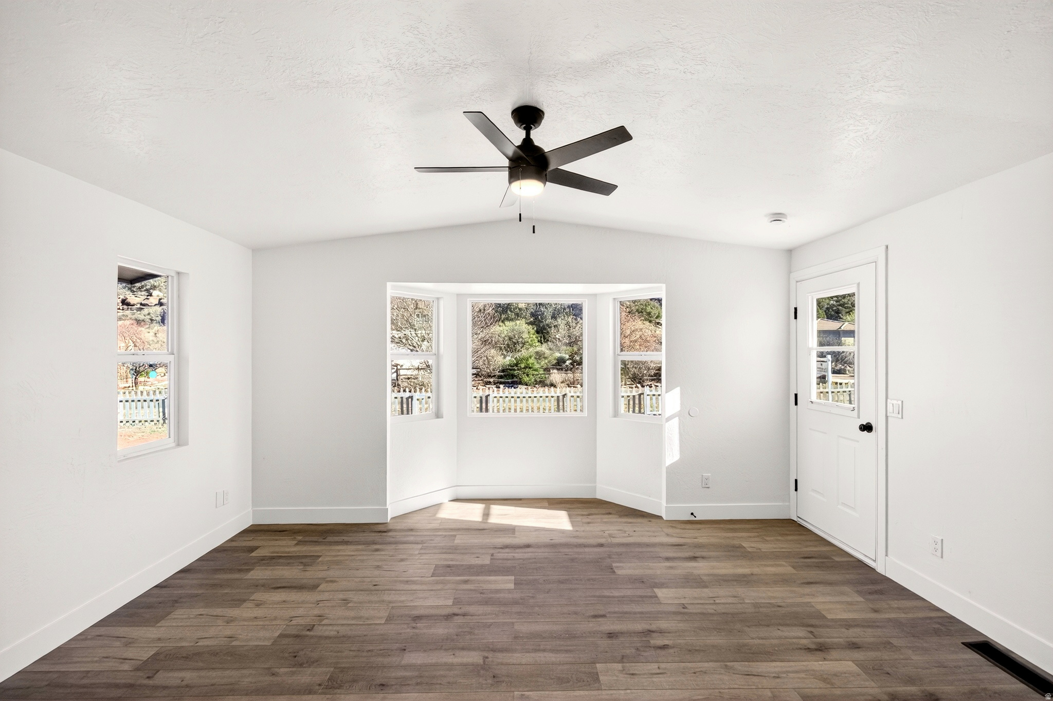 APPLE VALLEY RANCH 2 AMD - Residential