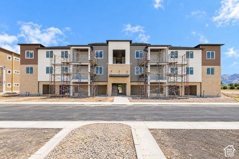 Condo For Sale - 3721 S Dalbergia Dr #B302<br/> West Valley City, UT 84119