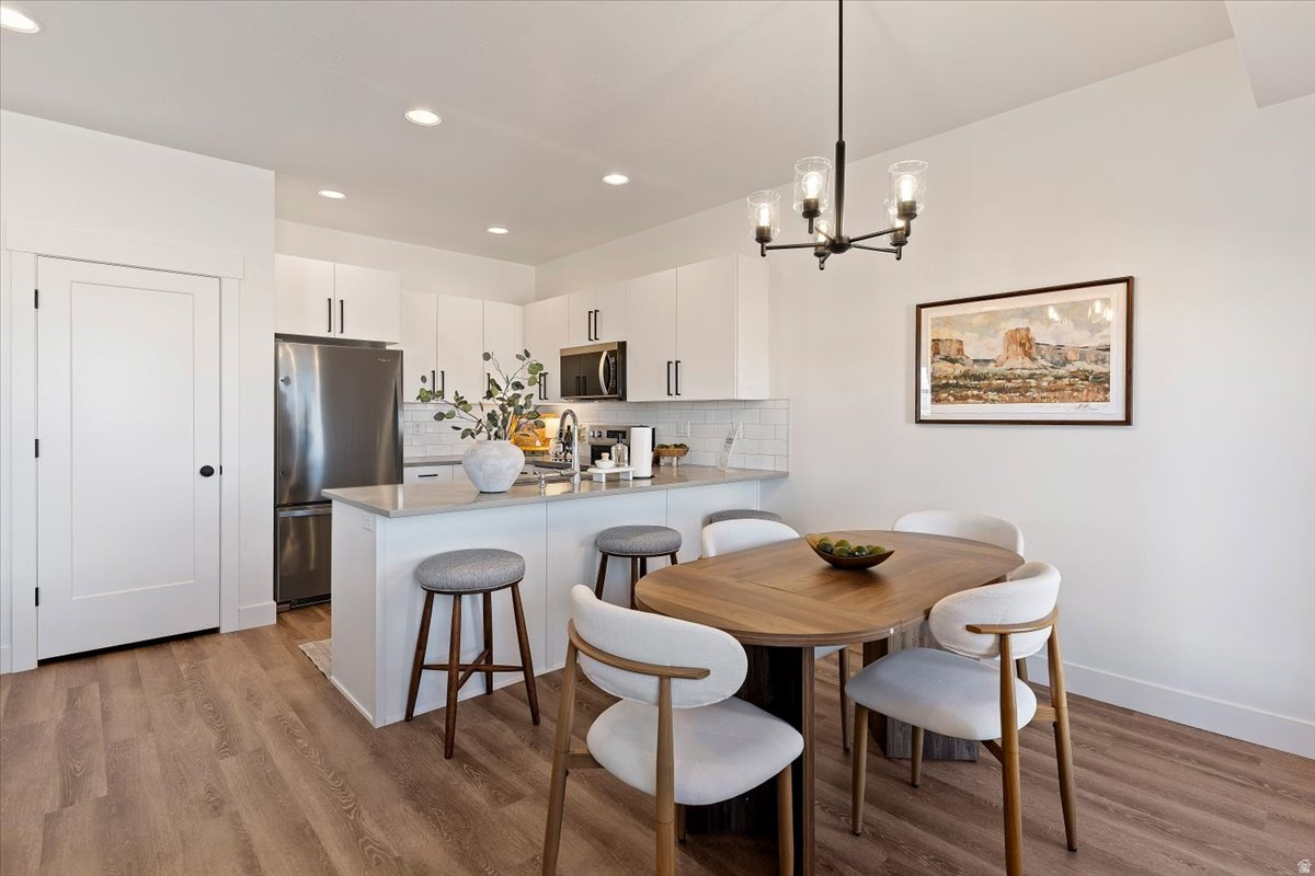 SALT GRASS - Residential