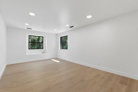 Tiny photo for 5845 S 1900 E, Holladay, UT 84121 (MLS # 2149552)