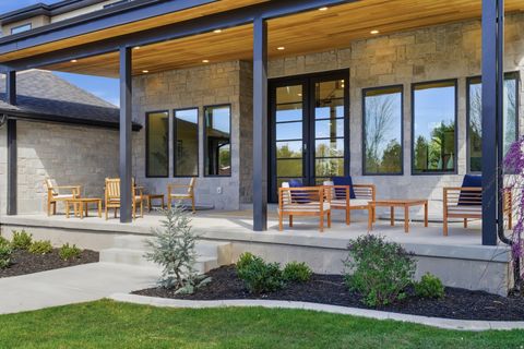 Tiny photo for 5845 S 1900 E, Holladay, UT 84121 (MLS # 2149552)