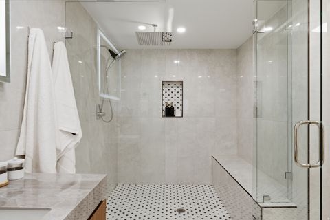 Tiny photo for 5845 S 1900 E, Holladay, UT 84121 (MLS # 2149552)