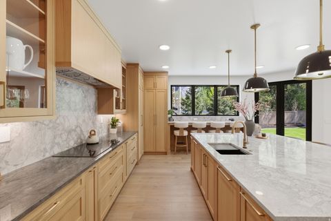 Tiny photo for 5845 S 1900 E, Holladay, UT 84121 (MLS # 2149552)