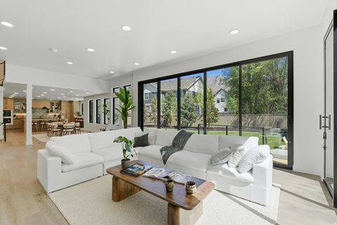 Tiny photo for 5845 S 1900 E, Holladay, UT 84121 (MLS # 2149552)