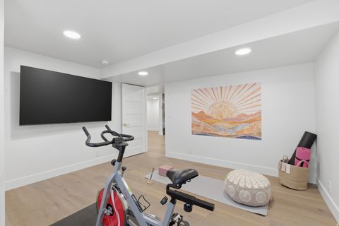 Tiny photo for 5845 S 1900 E, Holladay, UT 84121 (MLS # 2149552)