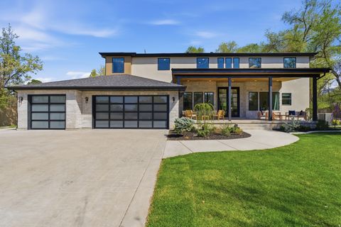 Tiny photo for 5845 S 1900 E, Holladay, UT 84121 (MLS # 2149552)