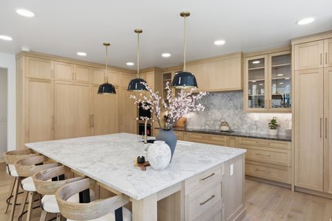 Tiny photo for 5845 S 1900 E, Holladay, UT 84121 (MLS # 2149552)