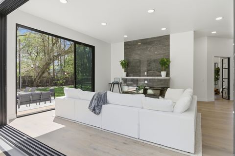 Tiny photo for 5845 S 1900 E, Holladay, UT 84121 (MLS # 2149552)