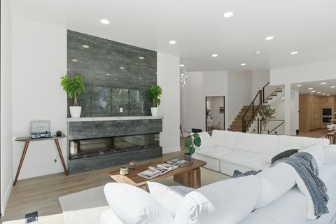 Tiny photo for 5845 S 1900 E, Holladay, UT 84121 (MLS # 2149552)