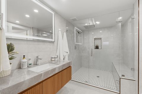 Tiny photo for 5845 S 1900 E, Holladay, UT 84121 (MLS # 2149552)