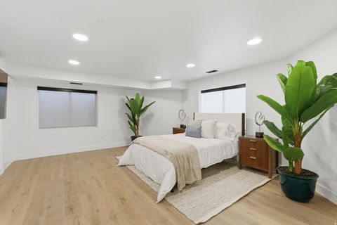 Tiny photo for 5845 S 1900 E, Holladay, UT 84121 (MLS # 2149552)