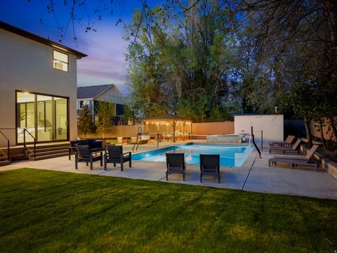 Tiny photo for 5845 S 1900 E, Holladay, UT 84121 (MLS # 2149552)