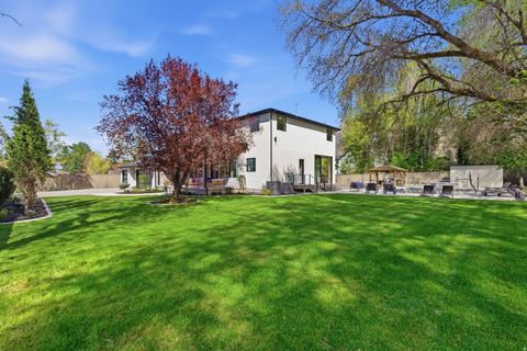 Tiny photo for 5845 S 1900 E, Holladay, UT 84121 (MLS # 2149552)