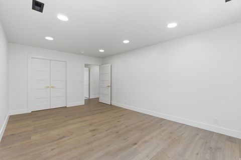 Tiny photo for 5845 S 1900 E, Holladay, UT 84121 (MLS # 2149552)