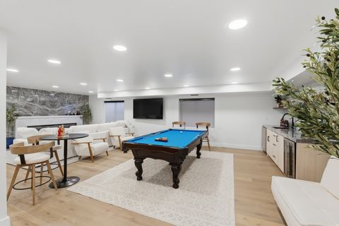 Tiny photo for 5845 S 1900 E, Holladay, UT 84121 (MLS # 2149552)