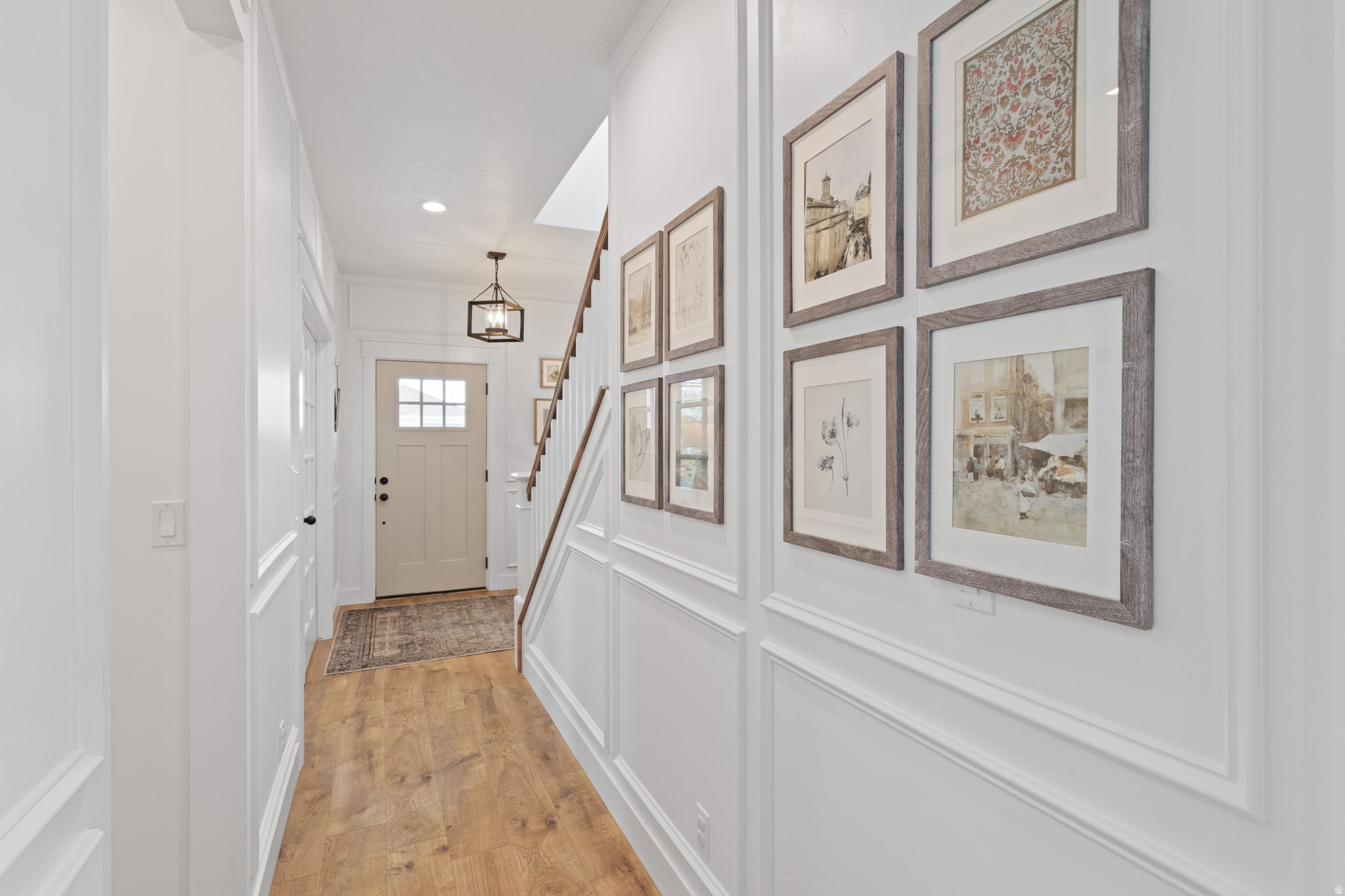 HILL FARMS - Residential