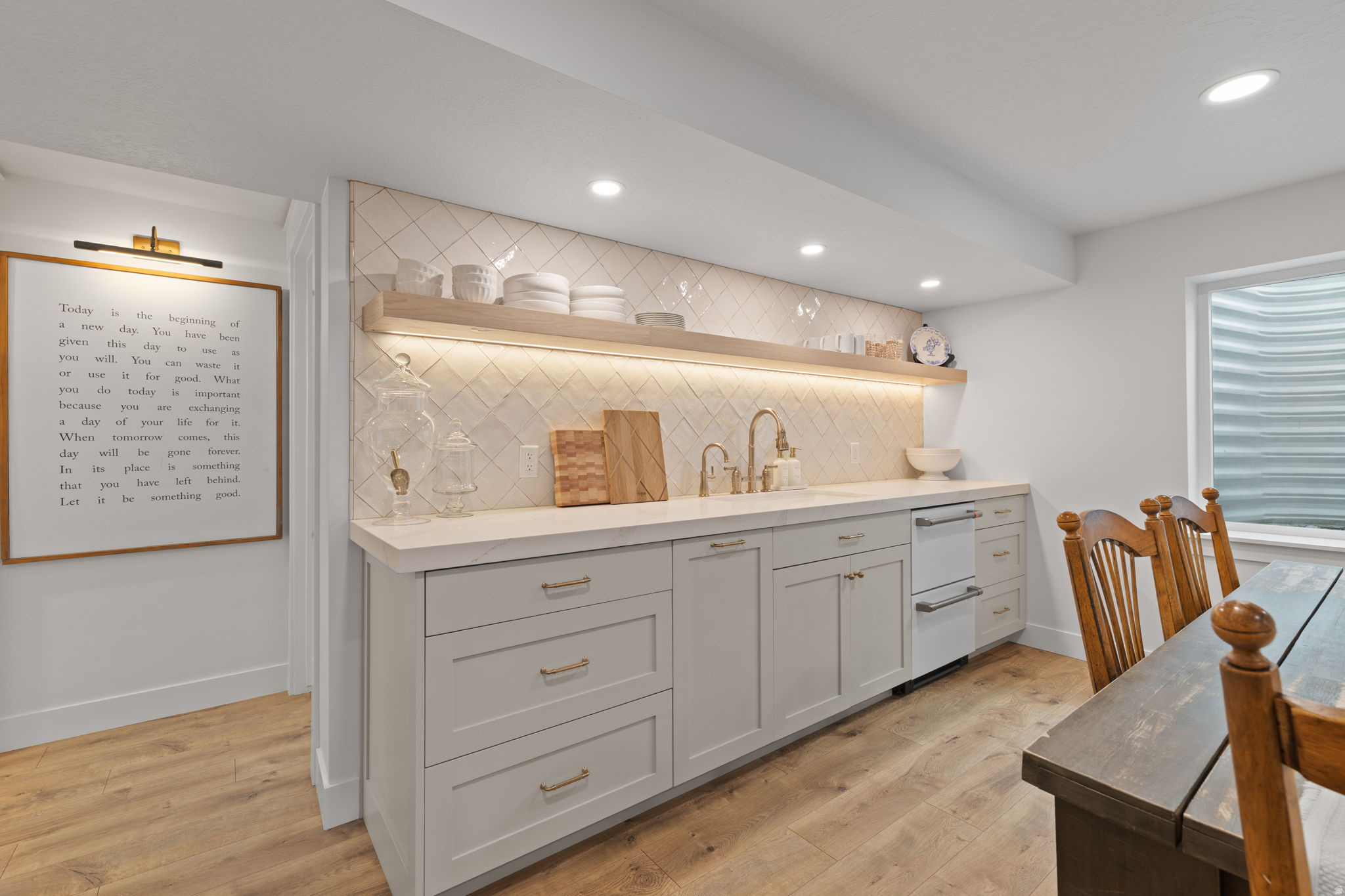 HILL FARMS - Residential