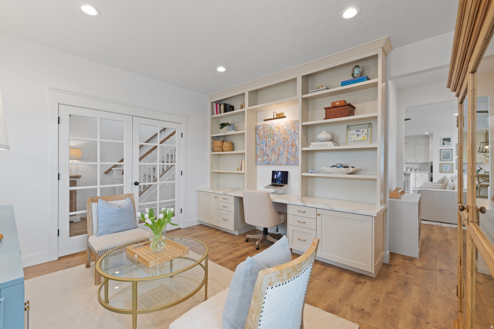 HILL FARMS - Residential
