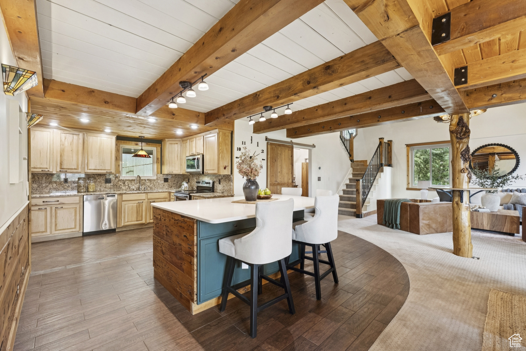 SUMMIT PARK - Residential