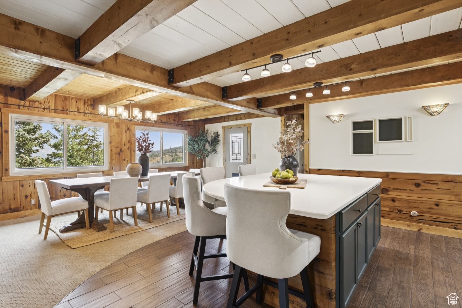 SUMMIT PARK - Residential