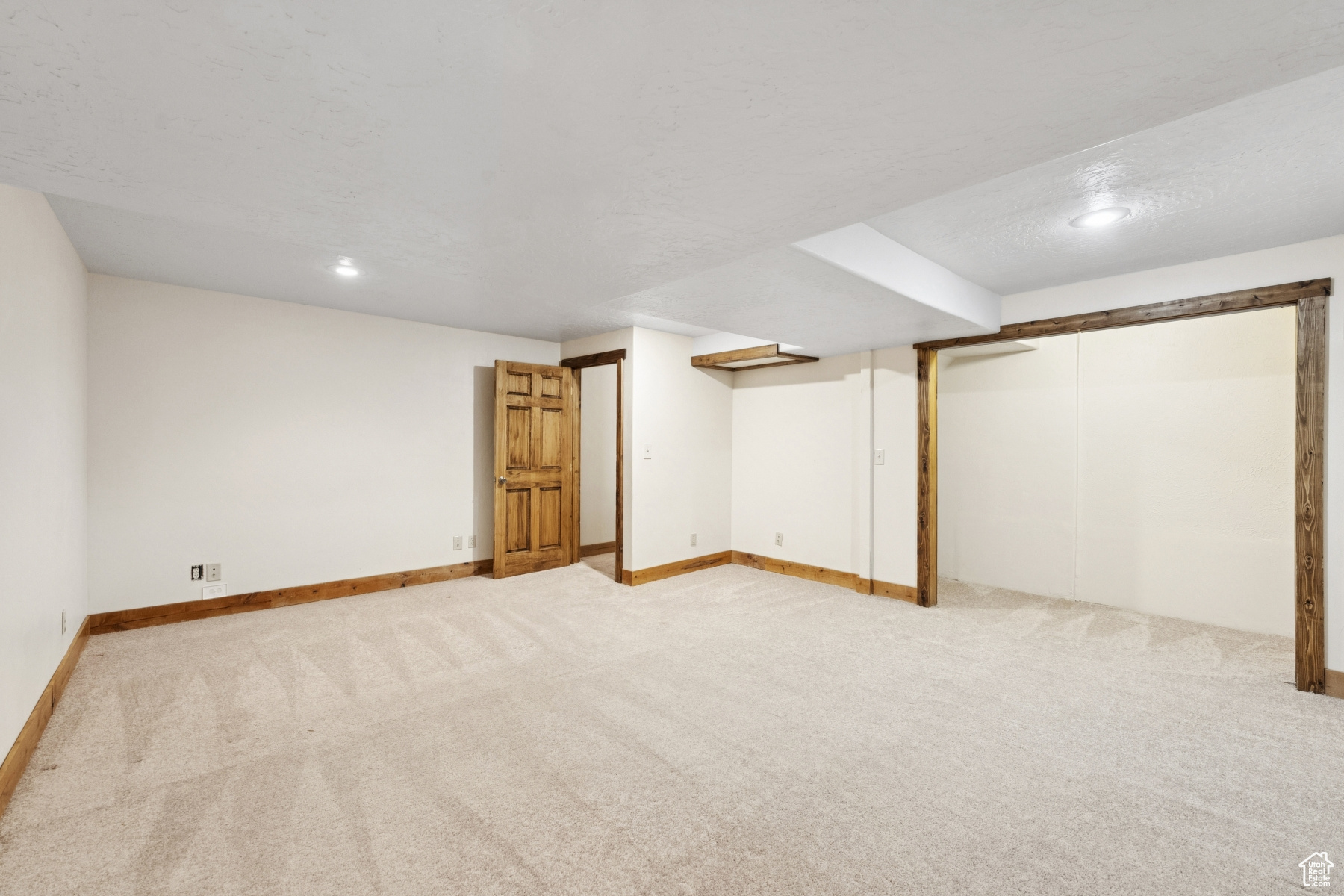 SUMMIT PARK - Residential