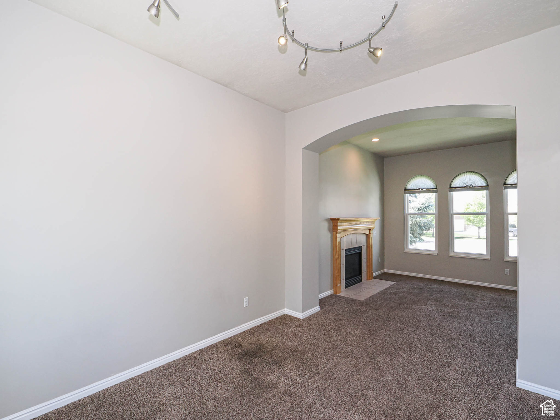 RIVER PARK - Residential