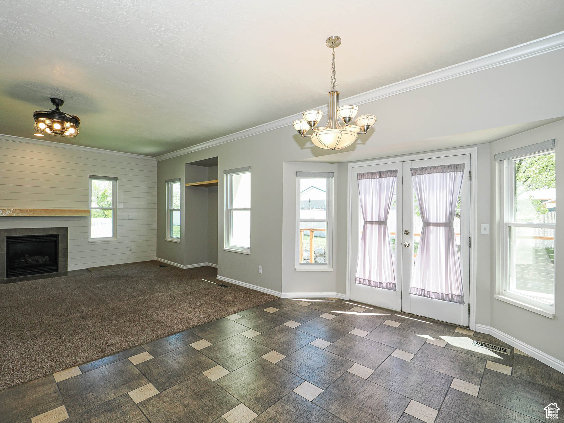 RIVER PARK - Residential