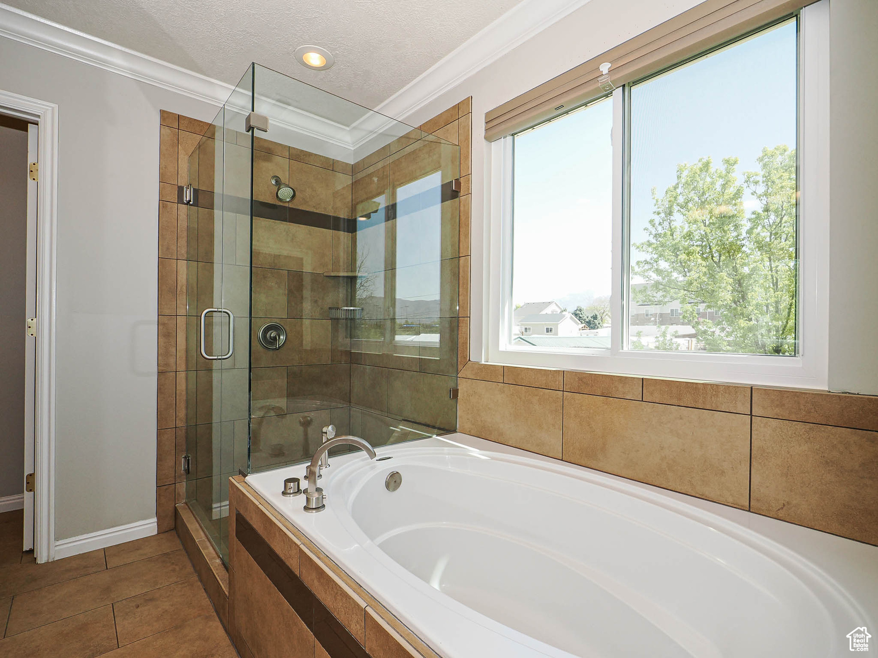 RIVER PARK - Residential