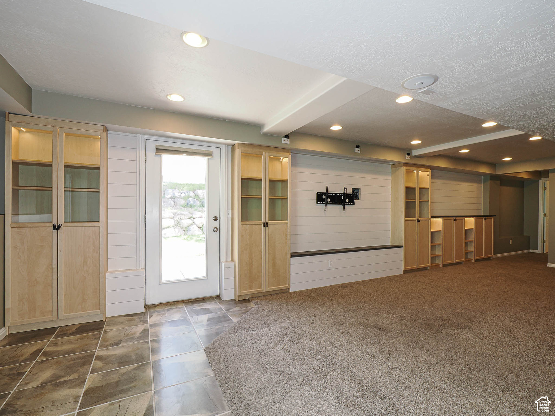 RIVER PARK - Residential