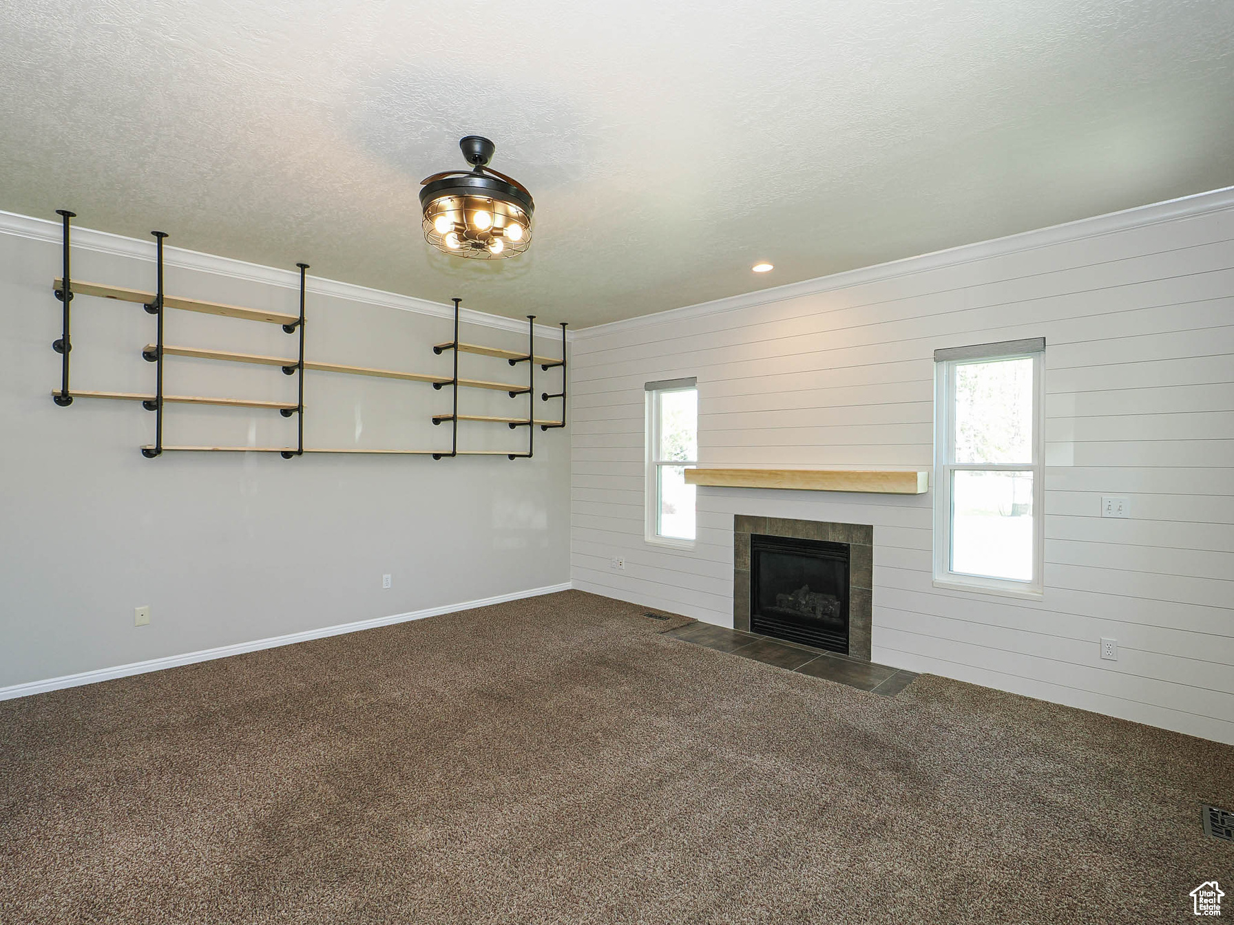 RIVER PARK - Residential