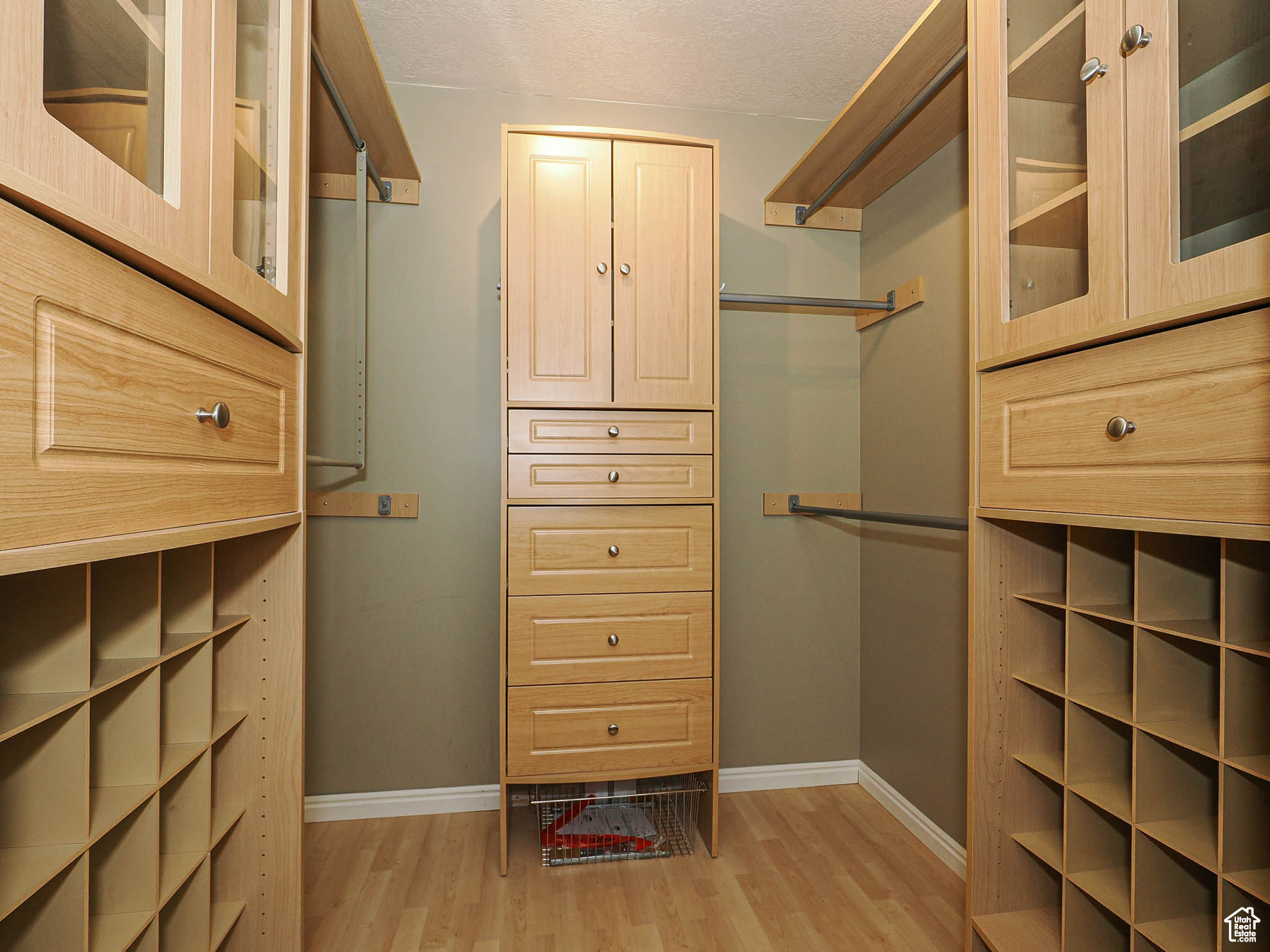 RIVER PARK - Residential