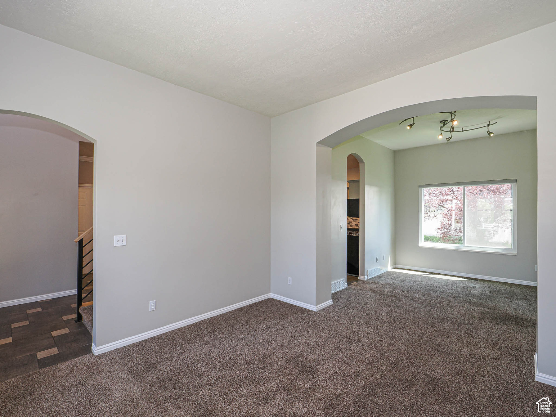 RIVER PARK - Residential