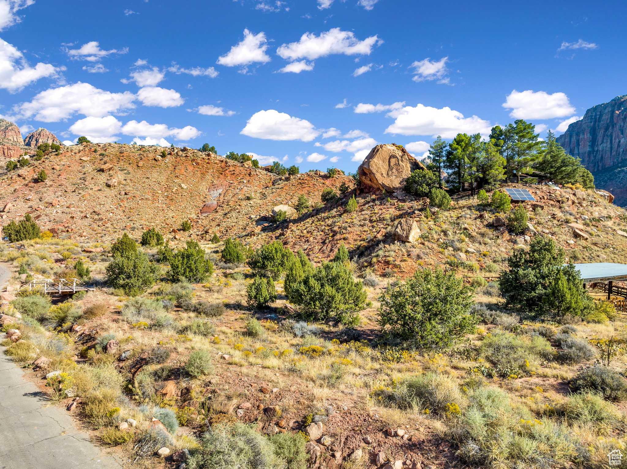 104 Serendipity Ln, Springdale, Utah image 12