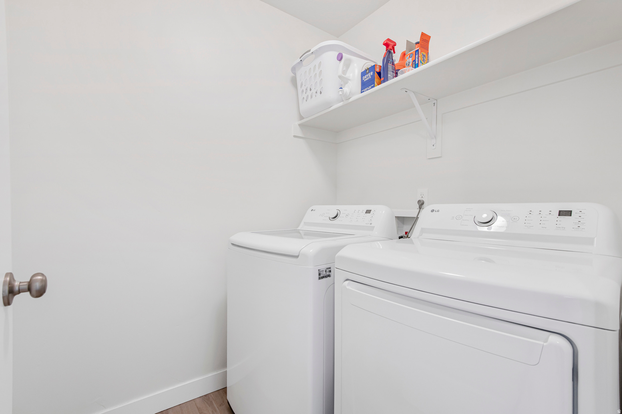 SALT POINT - Residential