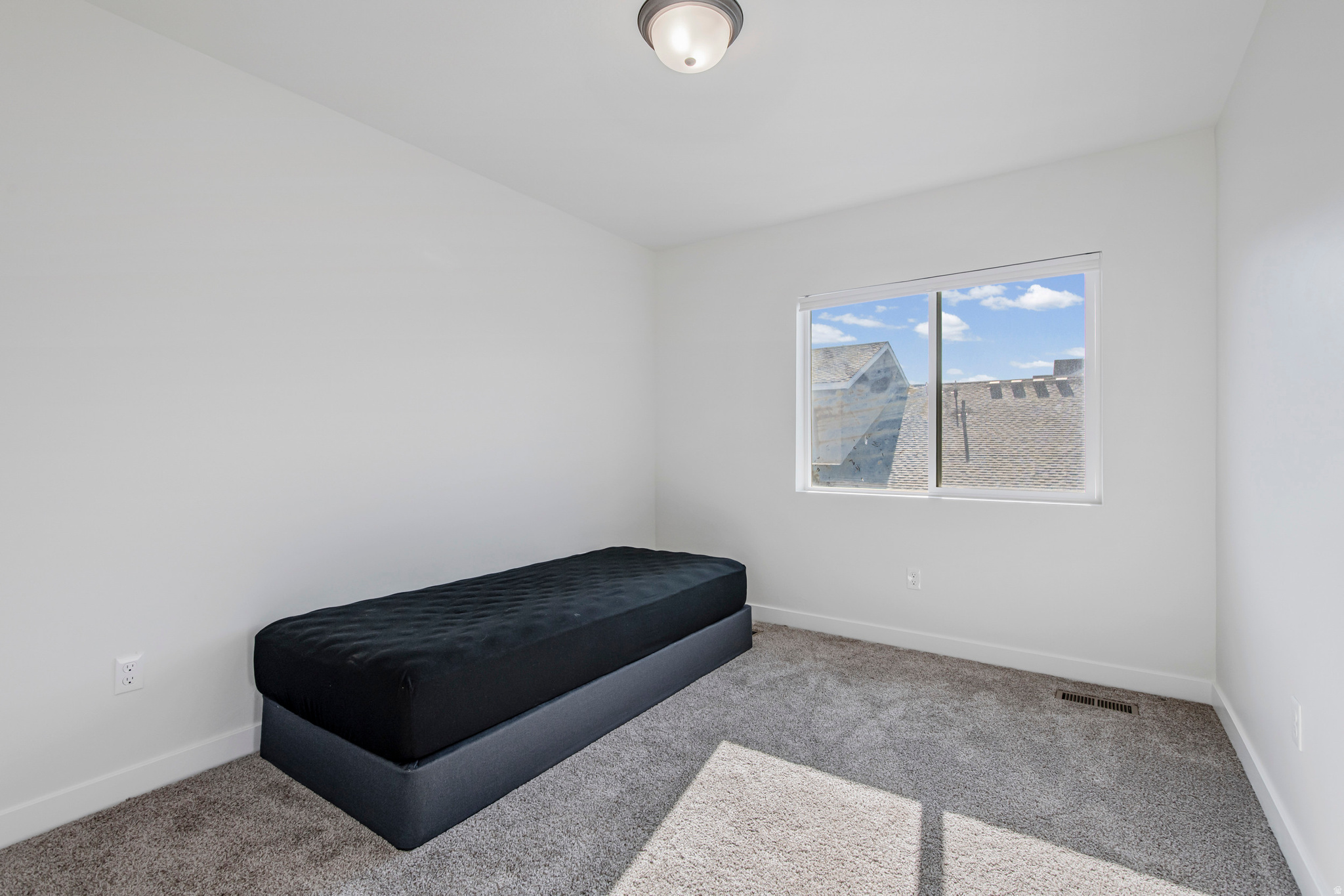 SALT POINT - Residential