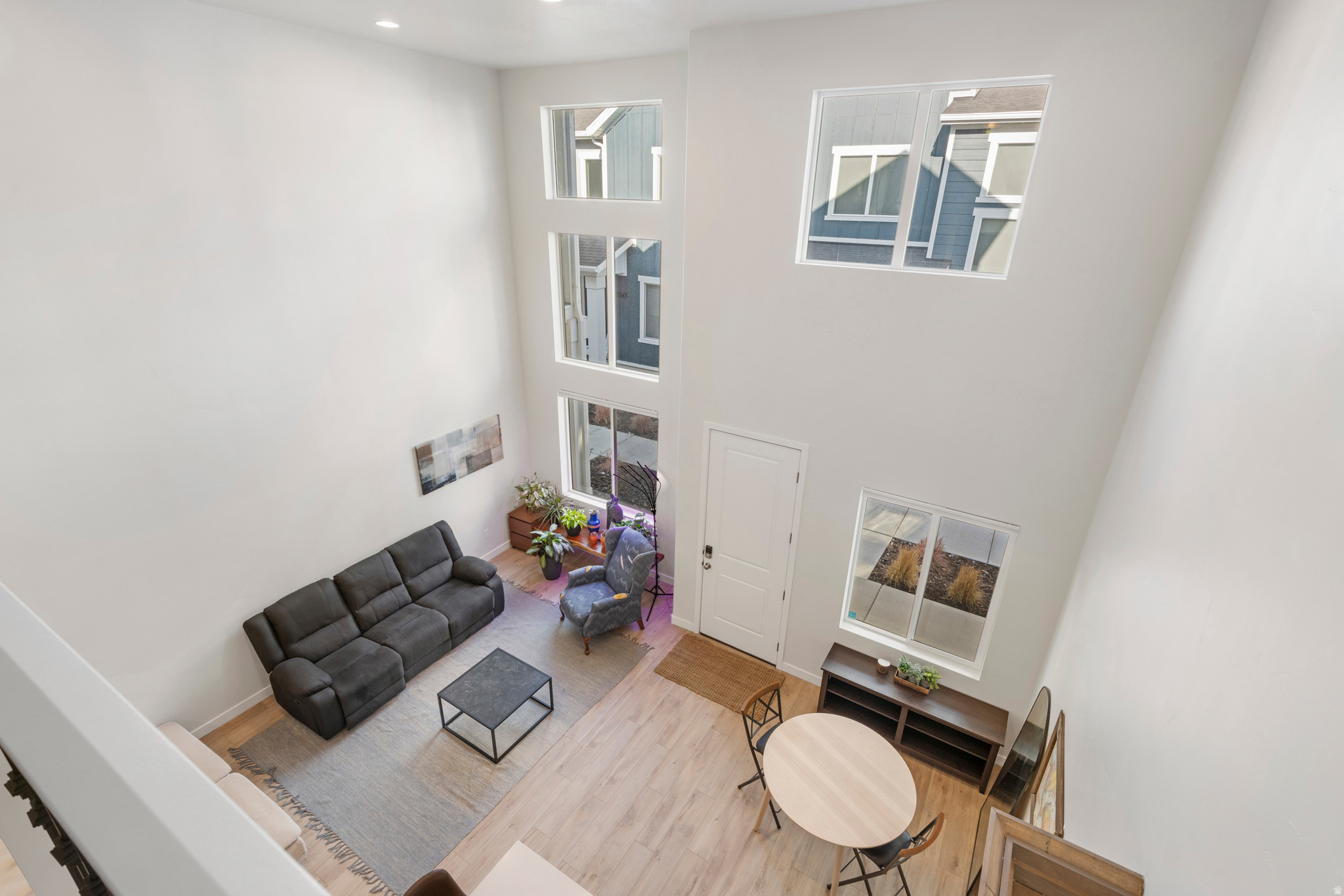 SALT POINT - Residential