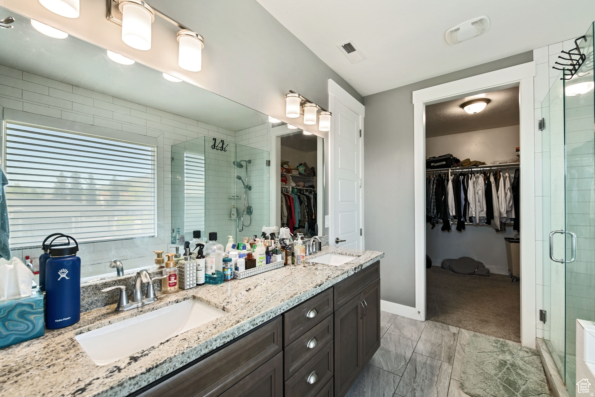 DIMPLE DELL - Residential