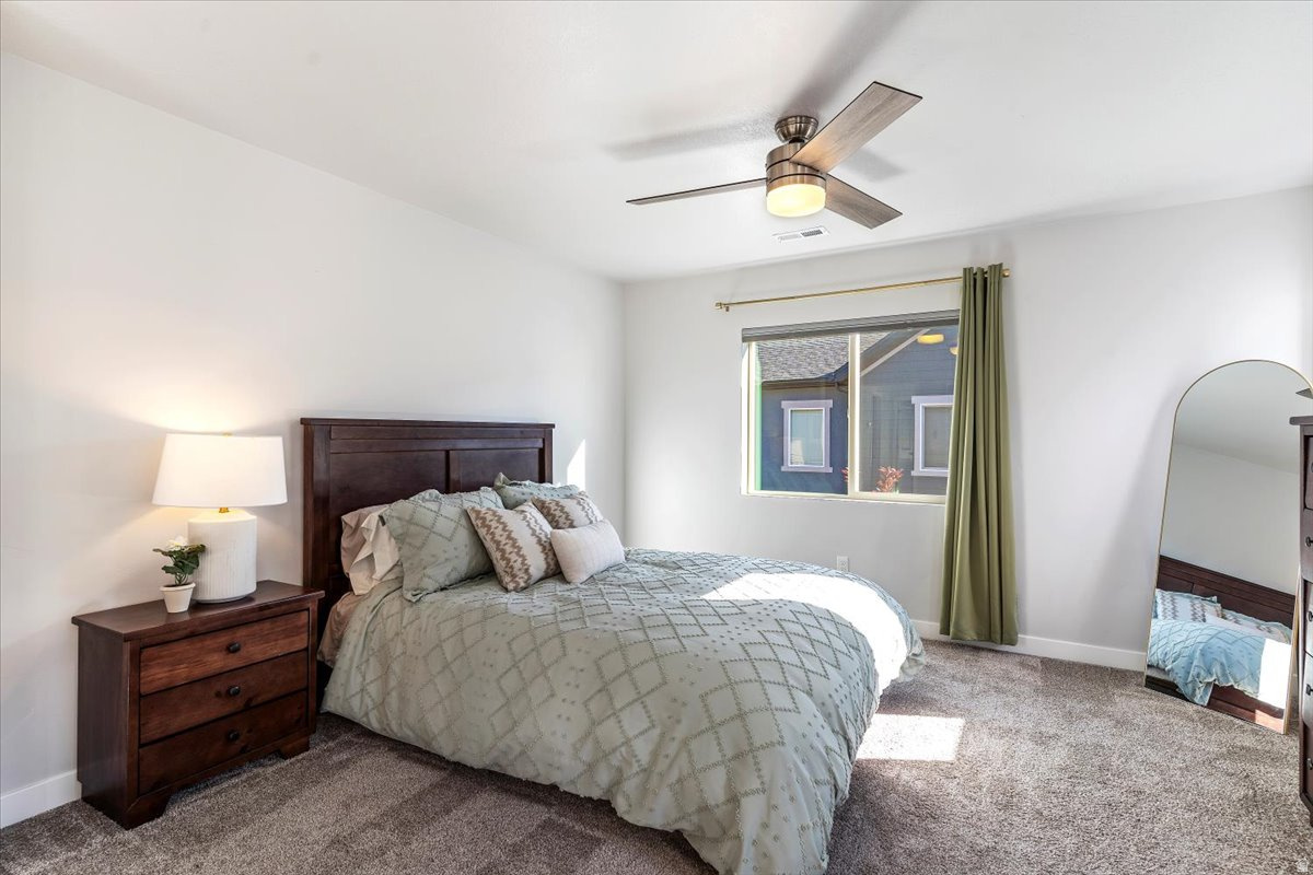 SALT POINT - Residential Lease