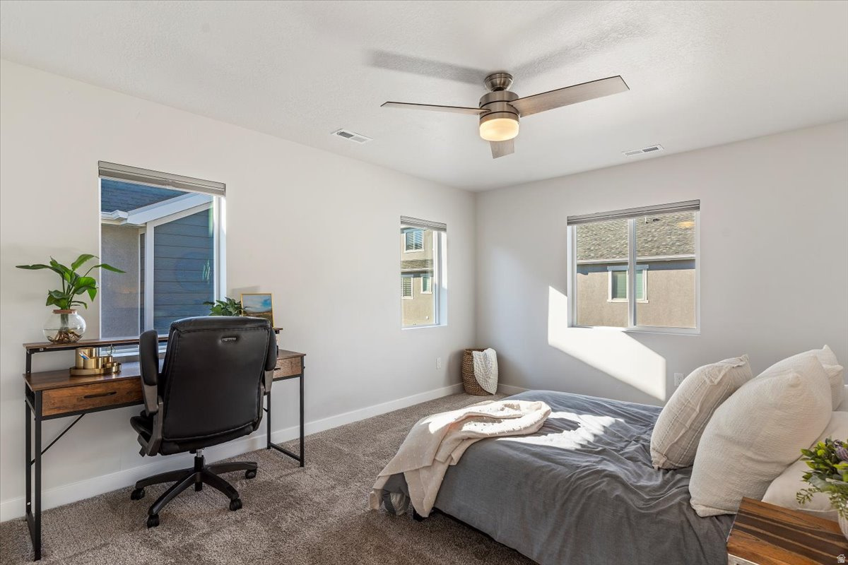 SALT POINT - Residential Lease