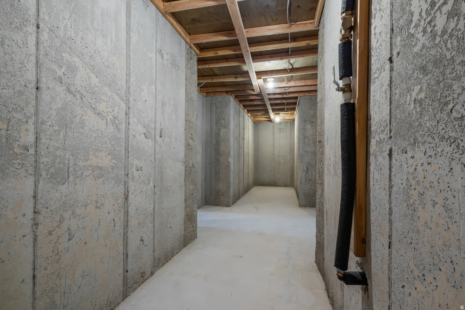 CHERRY WOOD - Residential