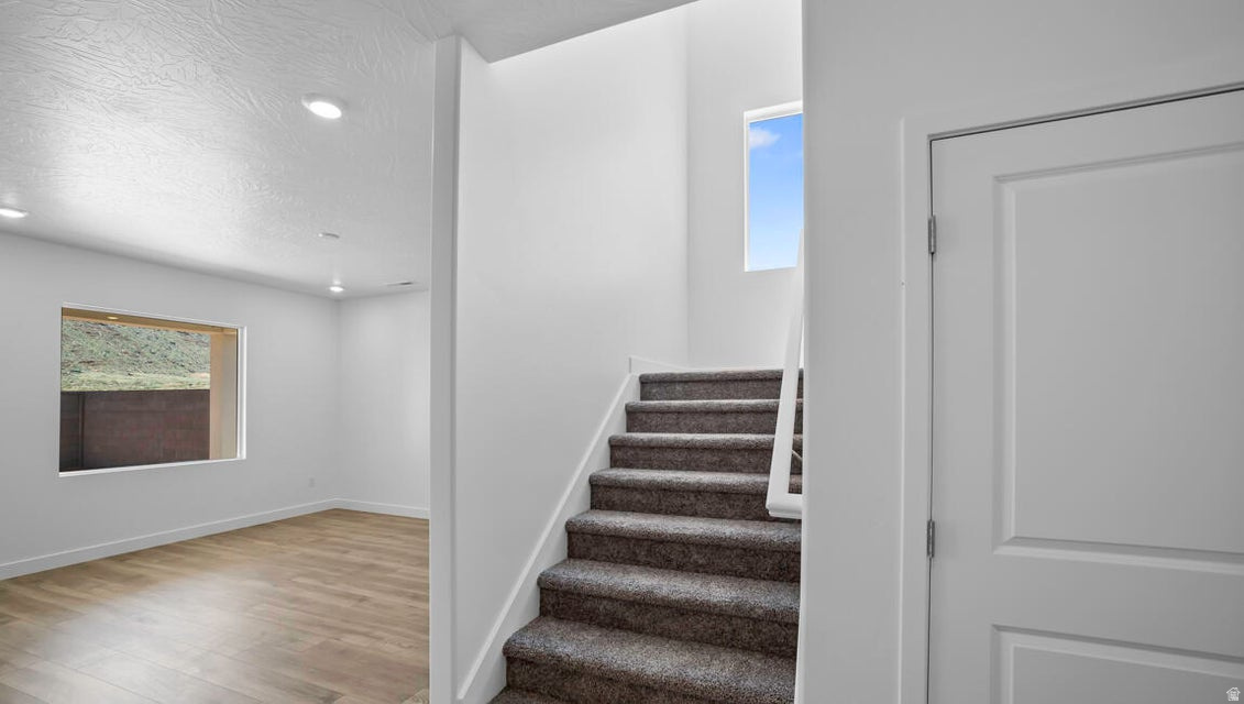 LONG VALLEY - Residential